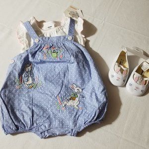 Gymboree Peter Rabbit NWT 12-18 month bodysuit & romper set, Size 03 shoes.